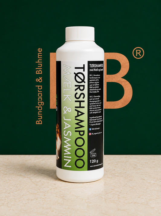 Side view of B&B Organic Dry Shampoo Powder showing Organic Dry Shampoo label