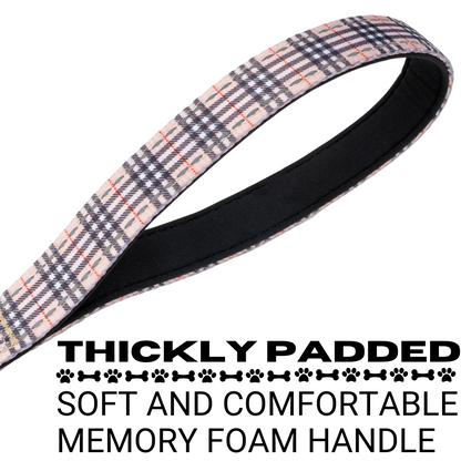 Soft padded comfort handle on the EcoBark Tan Plaid Dog Leash for a secure grip