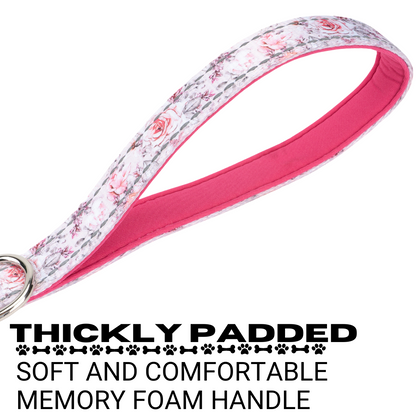 Memory foam padded handle on the EcoBark Eco-Bright Pink Floral dog leash.