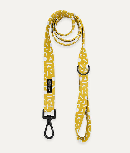Memphis Mustard Juno recycled PET dog leash handcrafted in Europe with steel safety carabiner